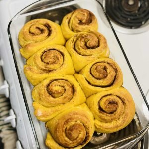 Sourdough Pumpkin Cinnamon Rolls (2)